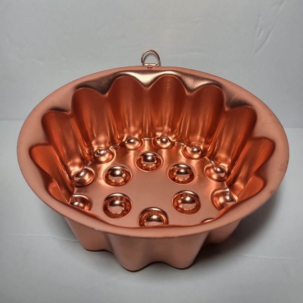 Vintage 4 Cups Copper Round Tray Mold Fluted Hobnail Baking Jello Mold Wall Disp